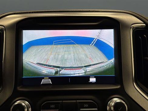 Used 2023 GMC Sierra 2500 SLE w/ SLE Convenience Package image 13