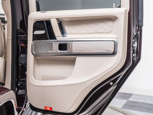 Used 2025 Mercedes-Benz G 63 AMG 4MATIC image 46