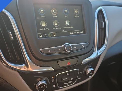 Used 2019 Chevrolet Equinox LS image 14