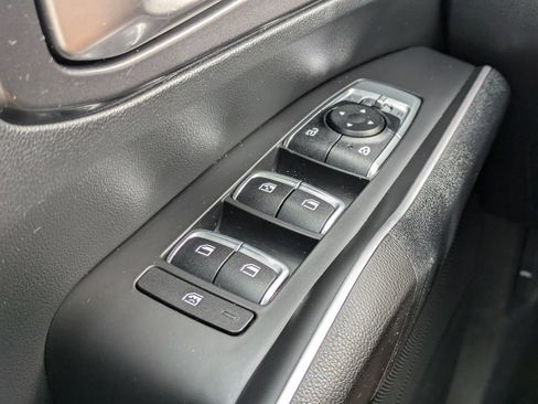Used 2021 Kia Sorento LX FWD image 25