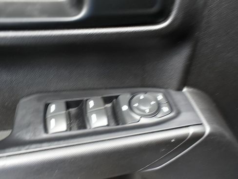 Used 2019 Chevrolet Silverado 1500 Custom Trail Boss w/ Custom Convenience Package AWD/4WD image 36