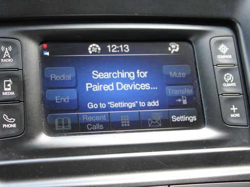 Used 2016 Chrysler 200 Limited FWD image 30