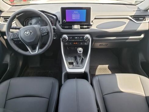 Used 2025 Toyota RAV4 XLE Premium AWD/4WD image 16
