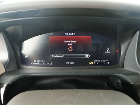 Used 2023 Lincoln Aviator Reserve w/ Equipment Group 201A image 14