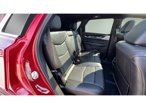 Certified 2026 Cadillac XT5 Premium Luxury w/ Driver Assist Package AWD/4WD image 31