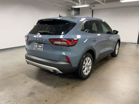 Used 2023 Ford Escape Active w/ Tech Pack #1 image 7