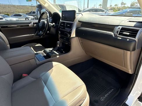 Used 2022 Lexus GX 460 Premium image 15