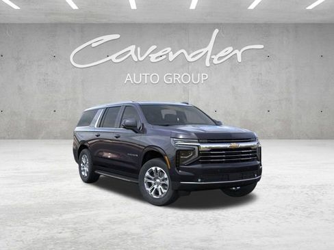New 2026 Chevrolet Suburban LT image 1