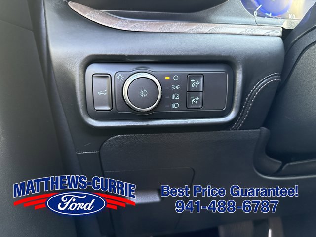 Certified 2020 Ford Explorer Platinum w/ Premium Technology Package AWD/4WD image 29