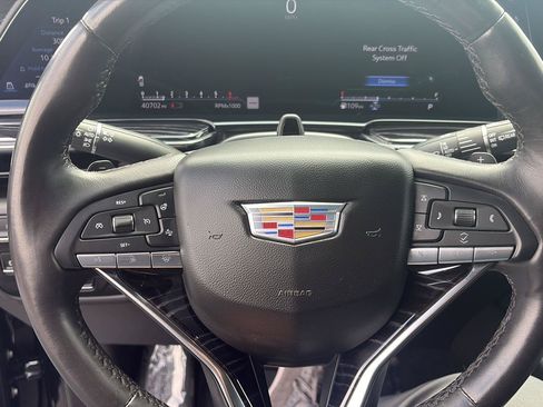 Used 2023 Cadillac Escalade ESV Sport AWD/4WD image 15