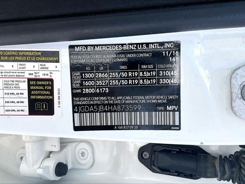 Used 2017 Mercedes-Benz GLE 350 image 37