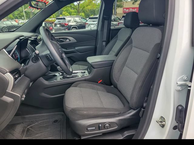 Certified 2023 Chevrolet Traverse LT FWD image 9