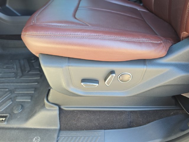 Used 2022 Ford Expedition Limited RWD image 17