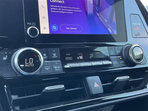 Certified 2024 Toyota Highlander XSE image 25