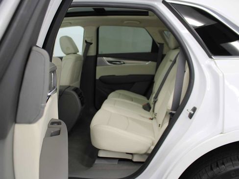 Used 2023 Cadillac XT5 Premium Luxury AWD/4WD image 37