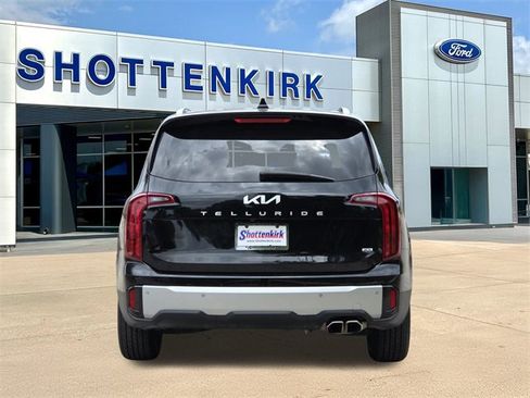 Used 2023 Kia Telluride S image 7