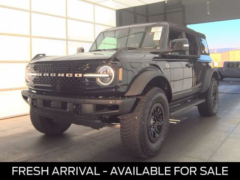 Used 2024 Ford Bronco Wildtrak AWD/4WD image 5