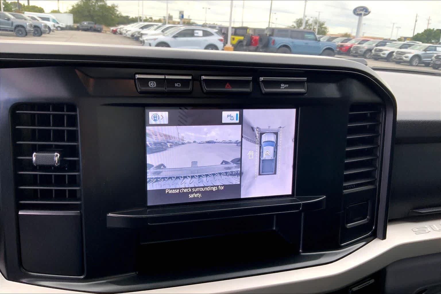 Used 2023 Ford F350 XLT w/ 360-Degree Camera Package AWD/4WD image 19