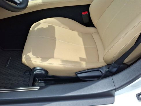 Used 2025 MAZDA MX-5 Miata Grand Touring RWD image 20