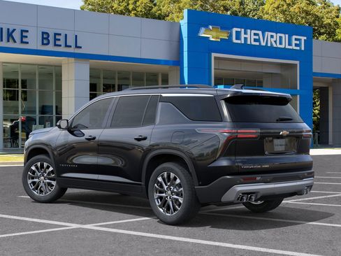 New 2026 Chevrolet Traverse LT image 3