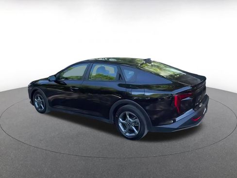 Used 2025 Kia K4 FWD image 10