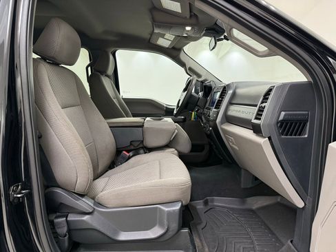 Used 2022 Ford F250 XLT w/ XLT Value Package AWD/4WD image 23