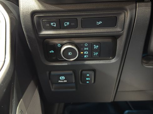 Used 2023 Ford F150 Lariat w/ Equipment Group 502A High image 36