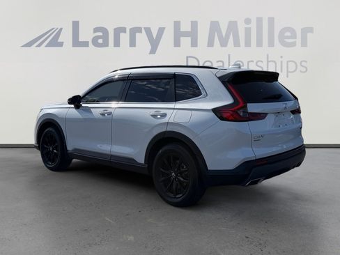 Used 2025 Honda CR-V Sport-L image 3