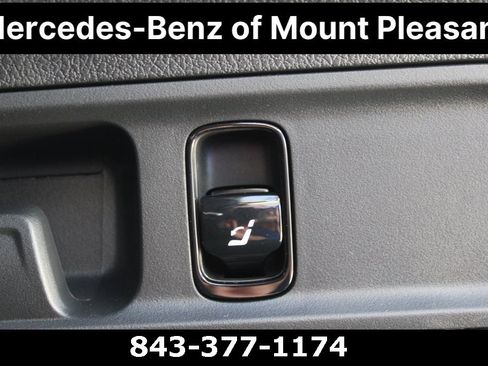 Certified 2025 Mercedes-Benz GLC 300 image 10