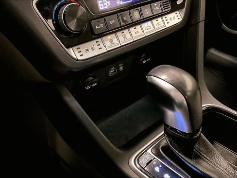 Used 2018 Hyundai Sonata Limited w/ Cargo Package image 16