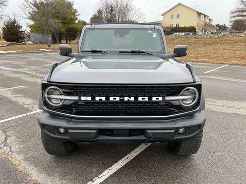 Used 2022 Ford Bronco Wildtrak image 3