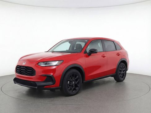 Used 2025 Honda HR-V Sport image 3