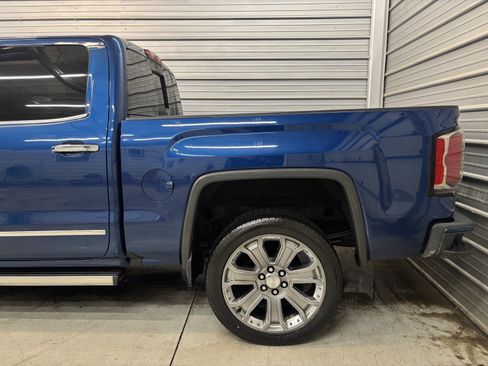 Used 2017 GMC Sierra 1500 Denali w/ Denali Ultimate Package image 5