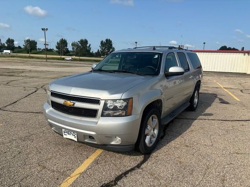 Used 2013 Chevrolet Suburban LT AWD/4WD image 1