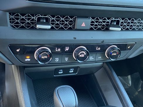 Certified 2025 Honda Accord SE image 22