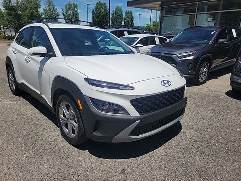 Certified 2023 Hyundai Kona SEL w/ Convenience Package FWD image 2