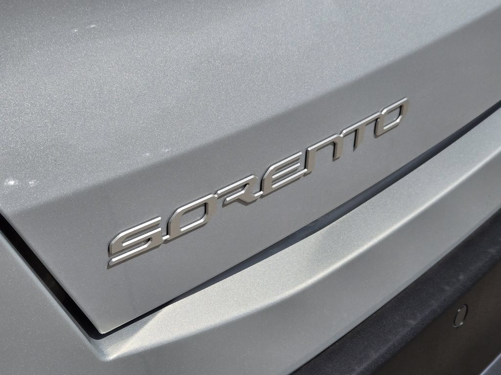 New 2026 Kia Sorento SX FWD image 8