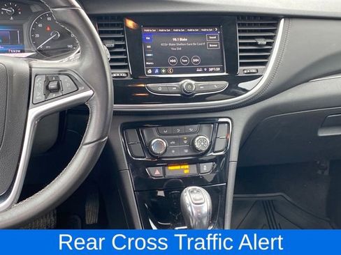 Certified 2022 Buick Encore Preferred w/ Safety Package image 9