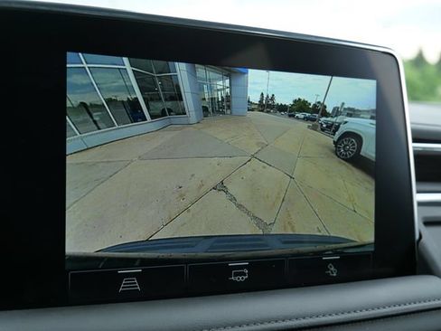 Used 2022 Chevrolet Tahoe Z71 w/ Max Trailering Package AWD/4WD image 30