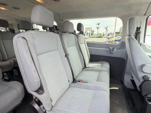 Used 2015 Ford Transit 350 XLT RWD image 8