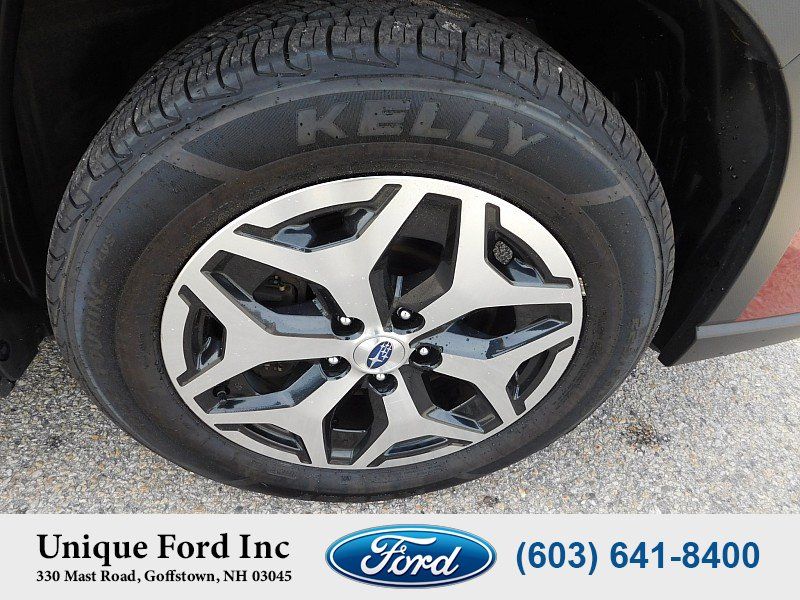 Used 2023 Subaru Forester Premium AWD/4WD image 10