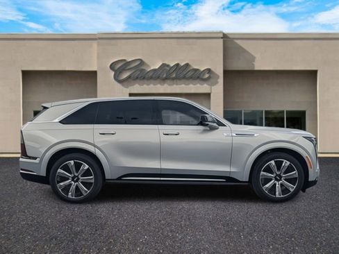 New 2025 Cadillac Escalade IQ Luxury 2 image 3