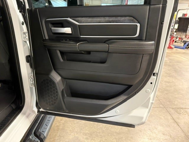 Certified 2024 RAM 2500 Big Horn w/ Night Edition AWD/4WD image 19