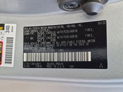 Used 2024 Toyota Sienna Platinum AWD/4WD image 13