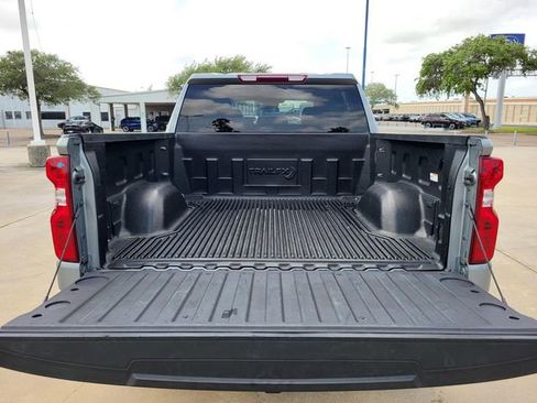 Used 2025 Chevrolet Silverado 1500 LT RWD image 21
