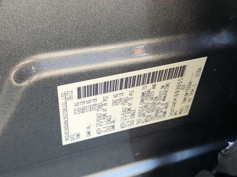 Used 2023 Nissan Rogue S AWD/4WD image 26