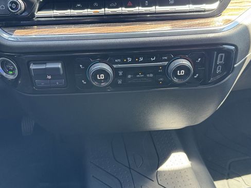 Used 2023 Chevrolet Silverado 1500 LT w/ Protection Package image 22