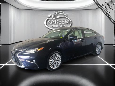 Used 2017 Lexus ES 350 w/ Luxury Package image 1