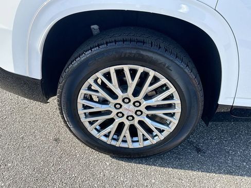 Certified 2024 GMC Acadia Denali image 20