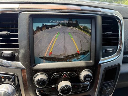 Used 2016 RAM 1500 Laramie w/ Convenience Group AWD/4WD image 12
